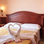 Santa Chiara 4*