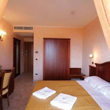 Hotel Santa Chiara Capo Vaticano