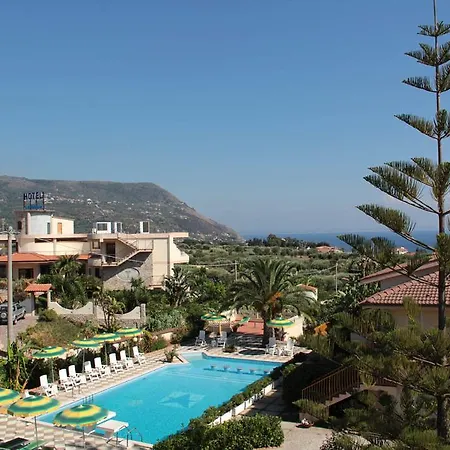 Hotel Santa Chiara Capo Vaticano