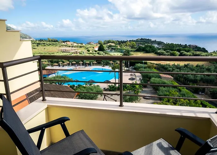 Santa Chiara Hotell 4*